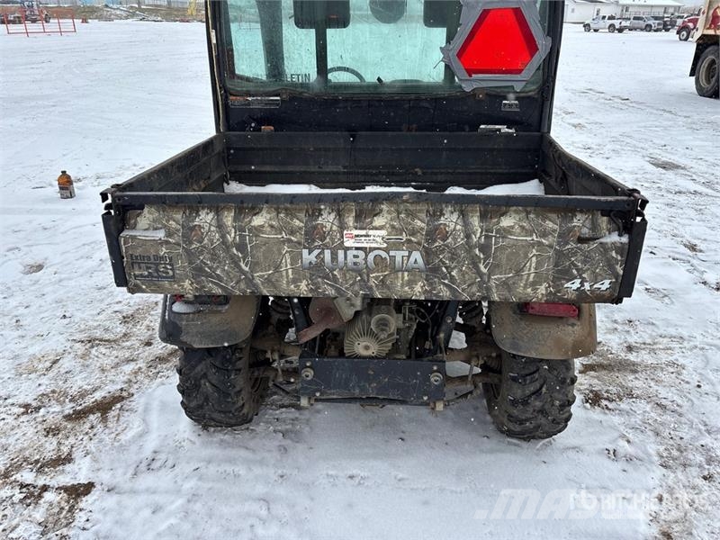 Kubota RTV-X1100C 4x4 Utility Vehicle ماكينات منفعة عامة