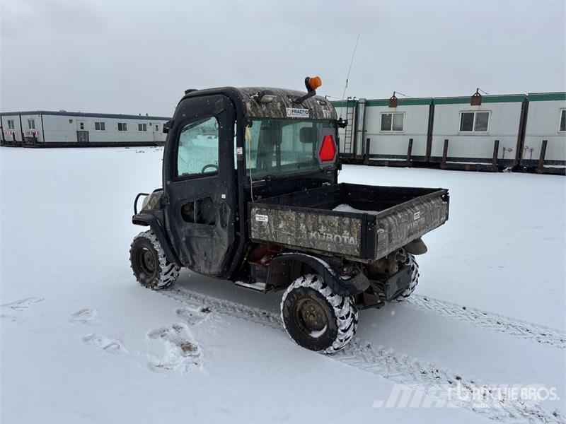 Kubota RTV-X1100C 4x4 Utility Vehicle ماكينات منفعة عامة