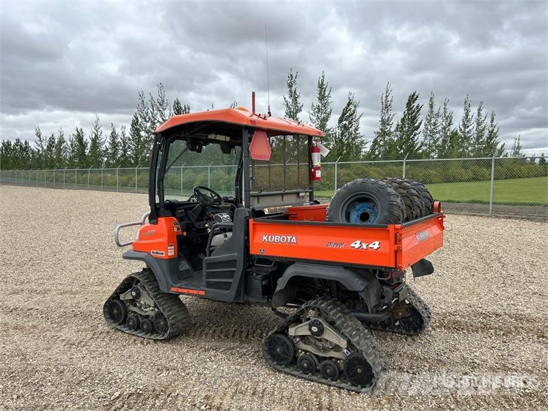 Kubota RTV900 ماكينات منفعة عامة