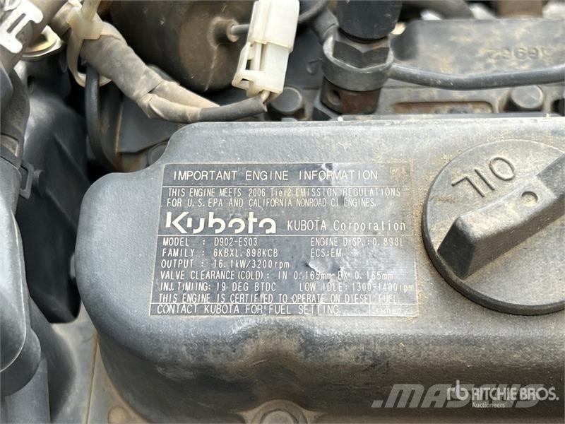 Kubota RTV900 ماكينات منفعة عامة