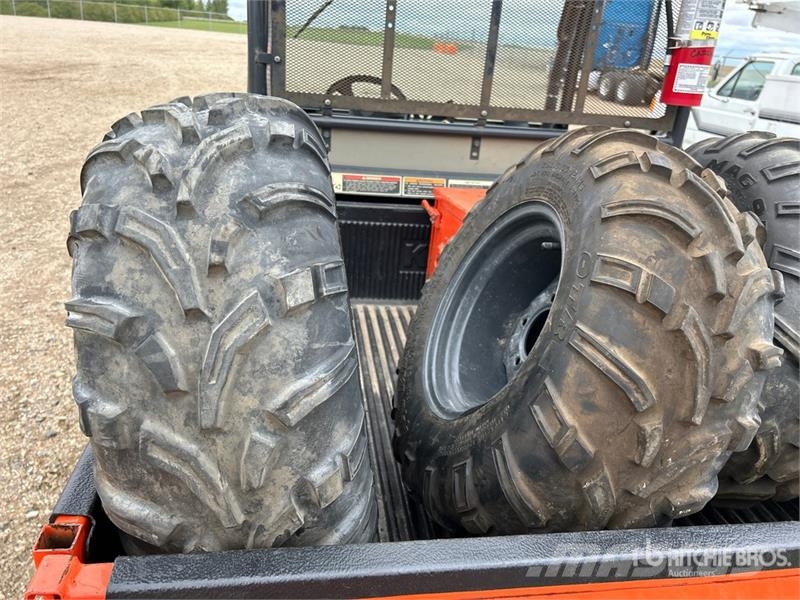 Kubota RTV900 ماكينات منفعة عامة