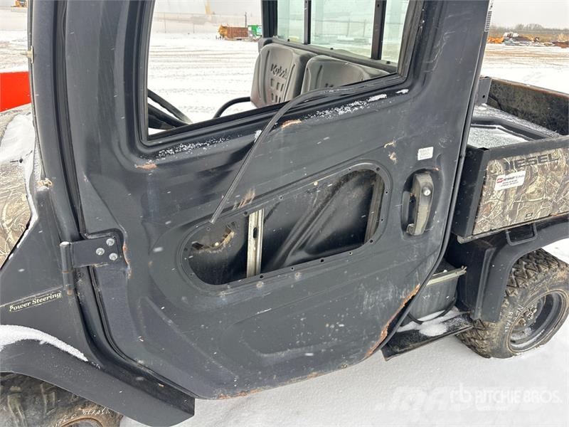 Kubota RTVX1100C 4x4 Utility Vehicle (Inoperable) Utility machines