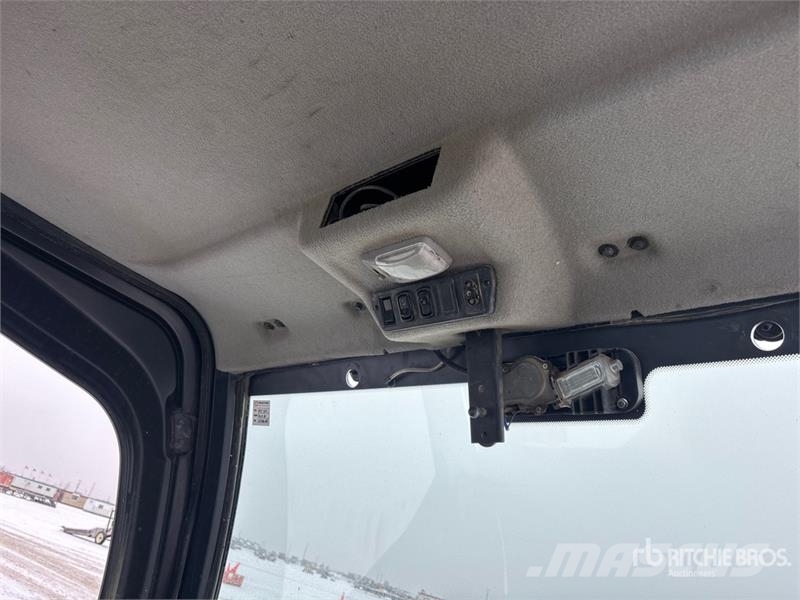 Kubota RTVX1100C 4x4 Utility Vehicle (Inoperable) Utility machines