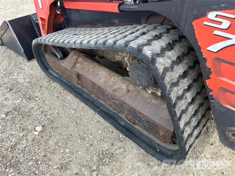 Kubota SVL75 Skid steer loaders