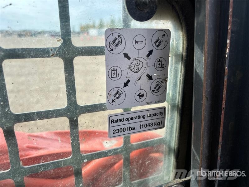 Kubota SVL75 Skid steer loaders