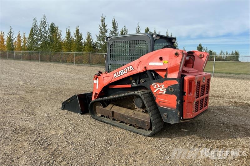 Kubota SVL75 Skid steer loaders