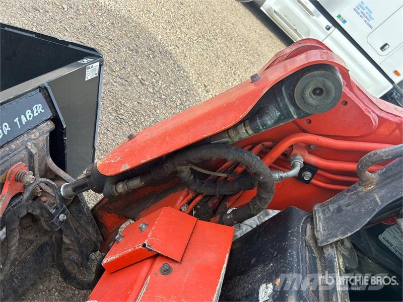Kubota SVL75 Skid steer loaders