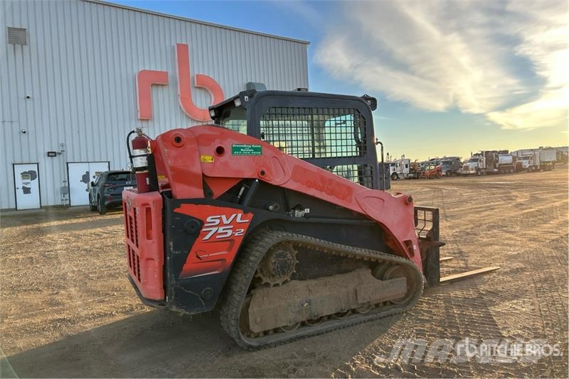 Kubota SVL75-2 Mini Pale Gommate