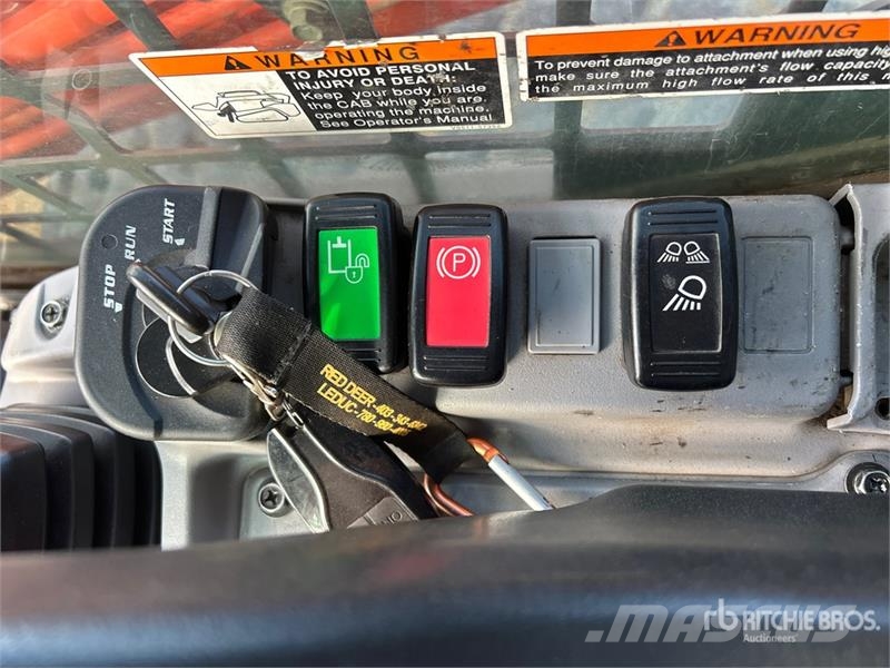 Kubota SVL95-2S Two-Speed High Flow Compact Track Loader Skid steer loaders