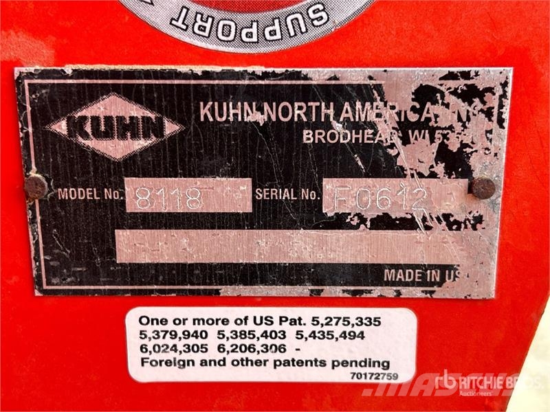 Kuhn Knight 8118 Side Slinger 3 ft T/A Manure Spreader Esparcidoras de abono