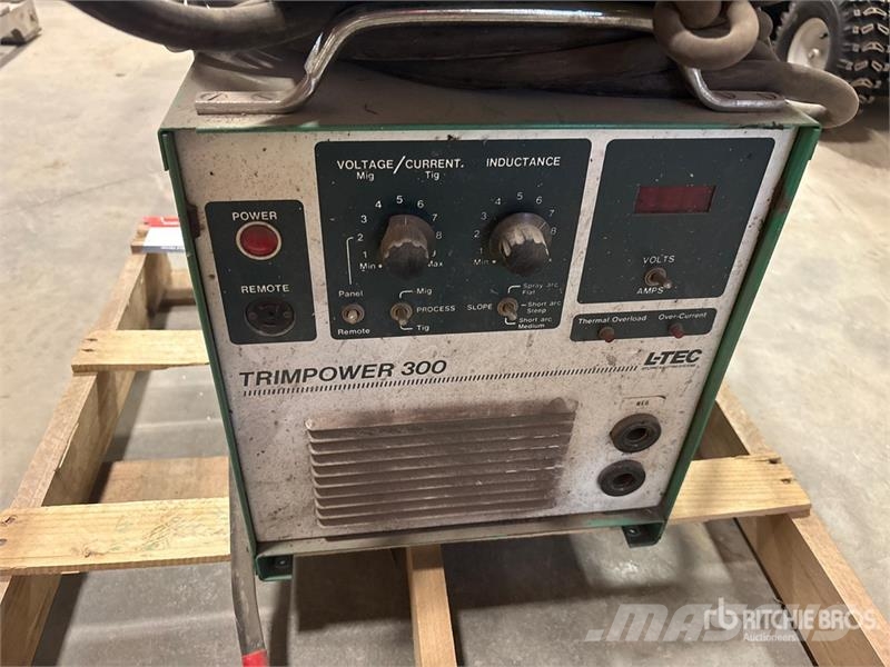  L-TEC TP-300 SVI 100 A MIG Electric Welder Poste à souder