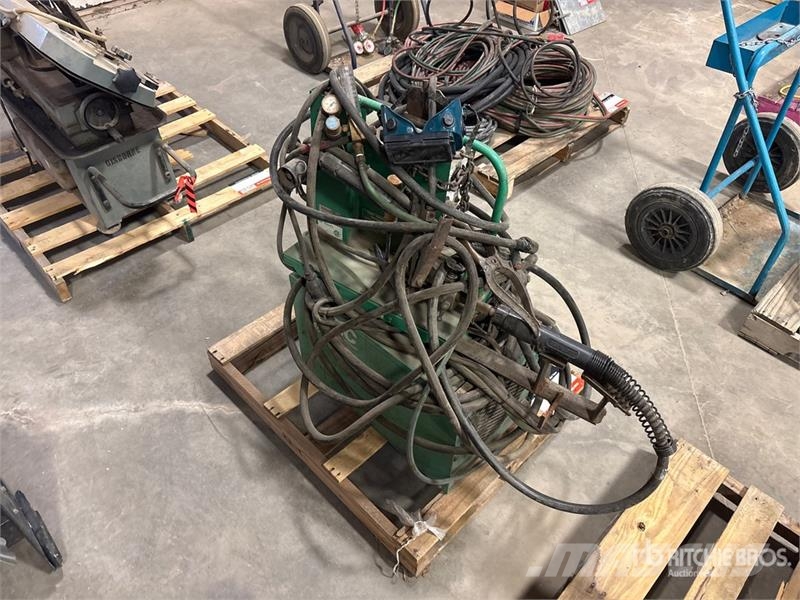  L-TEC TP-300 SVI 100 A MIG Electric Welder Poste à souder