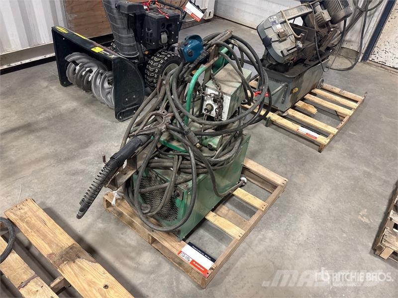  L-TEC TP-300 SVI 100 A MIG Electric Welder Poste à souder