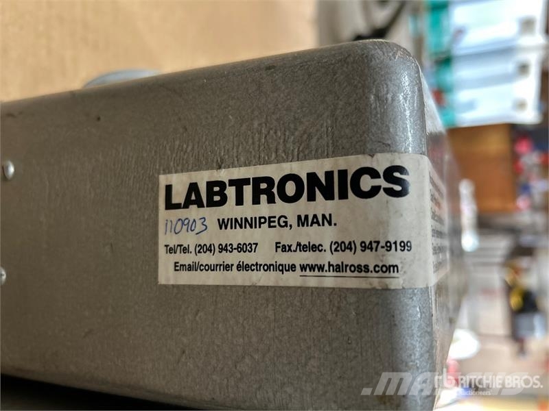 Labtronics Moisture Tester & Scales Drugi deli