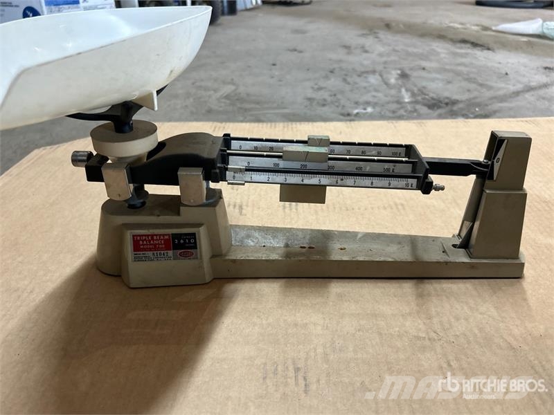 Labtronics Moisture Tester & Scales Drugi deli