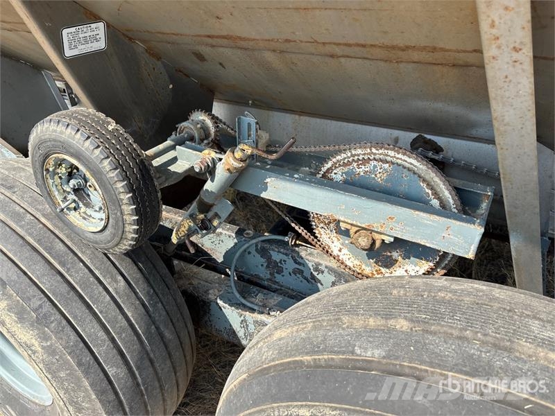  Lakeside 506 T/A Fertilizer Spreader 液体肥料散布機