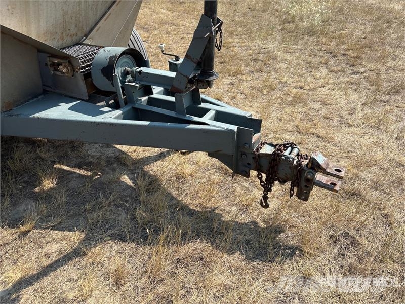  Lakeside 506 T/A Fertilizer Spreader 液体肥料散布機