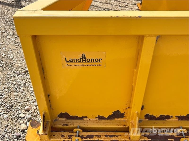 Land Honor 6 ft 8 in 3-Point Track Filler Landbrug - Andet