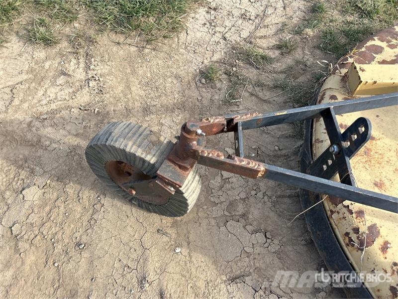 Land Pride 5 ft 3-Point Hitch Rotary Cutter Haulm toppers