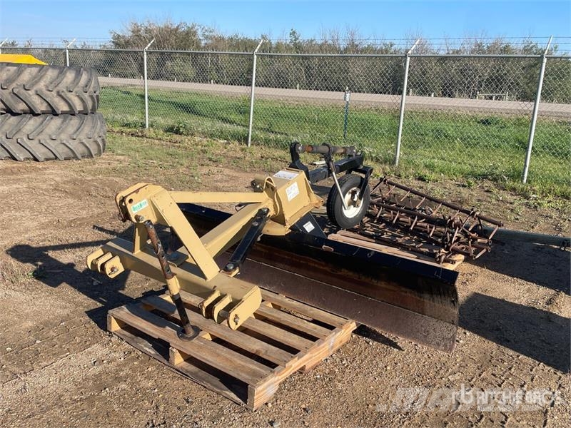 Land Pride RB3584 84 in 3 pt Hitch Blade Attachment Tolólapok