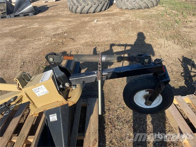 Land Pride RB3584 84 in 3 pt Hitch Blade Attachment Tolólapok