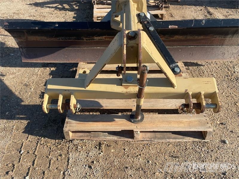 Land Pride RB3584 84 in 3 pt Hitch Blade Attachment Tolólapok