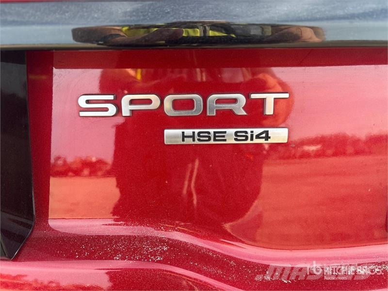 Land Rover Discovery Sport HSE Si4 AWD SUV سيارات