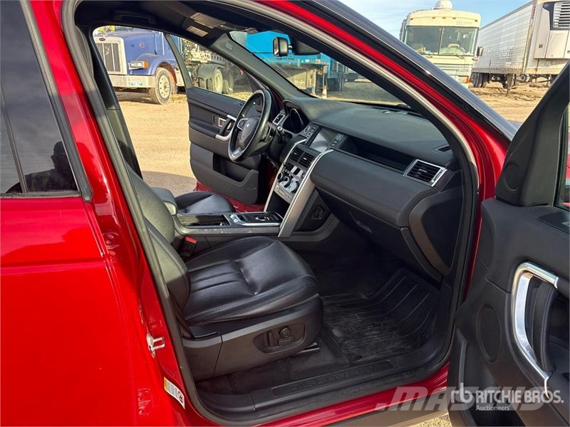 Land Rover Discovery Sport HSE Si4 AWD SUV سيارات