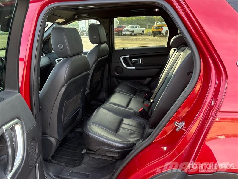 Land Rover Discovery Sport HSE Si4 AWD SUV سيارات