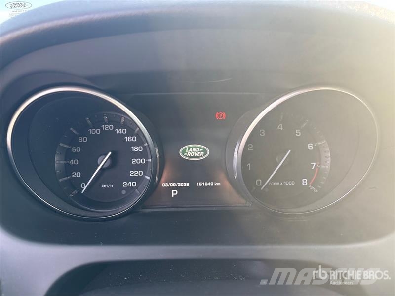 Land Rover Discovery Sport HSE Si4 AWD SUV سيارات