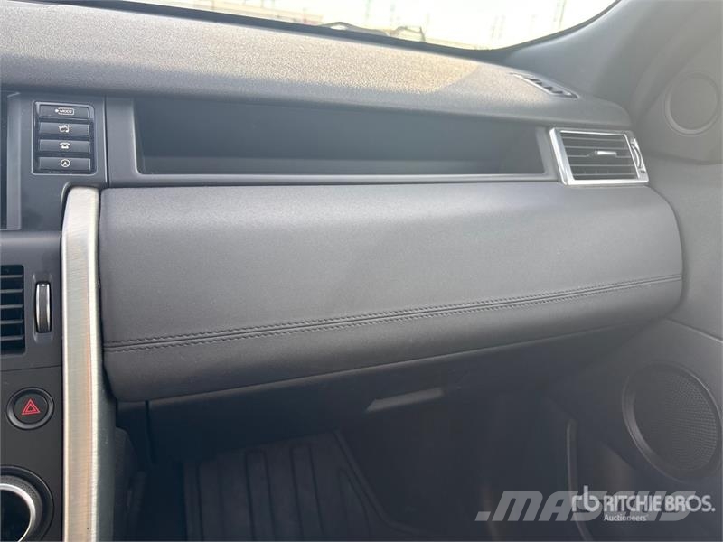 Land Rover Discovery Sport HSE Si4 AWD SUV سيارات