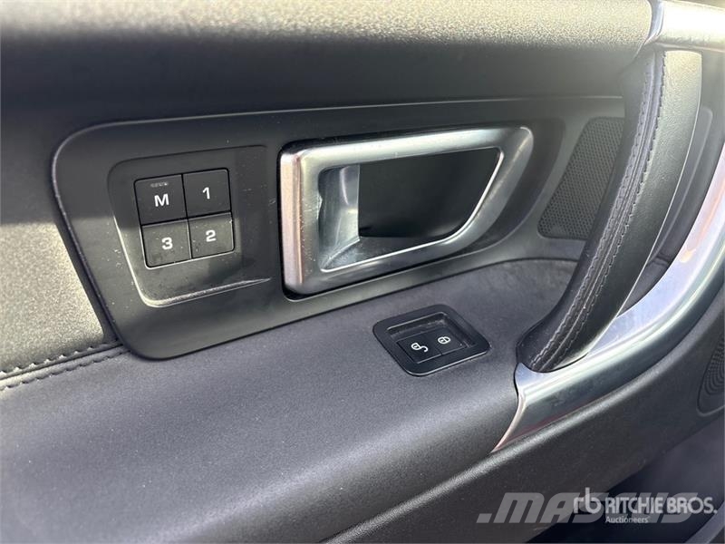Land Rover Discovery Sport HSE Si4 AWD SUV سيارات