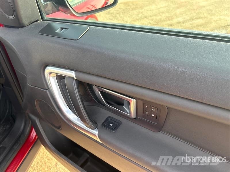 Land Rover Discovery Sport HSE Si4 AWD SUV سيارات