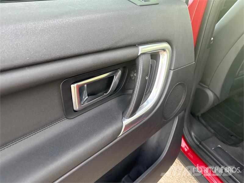 Land Rover Discovery Sport HSE Si4 AWD SUV سيارات