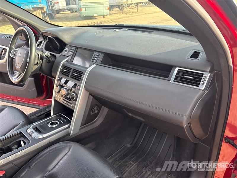 Land Rover Discovery Sport HSE Si4 AWD SUV سيارات