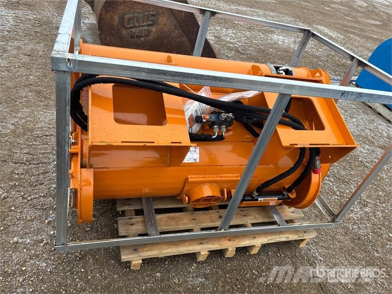 Landhonor 48 in Skid Steer Concrete Mixer (Unused) Betonmischer