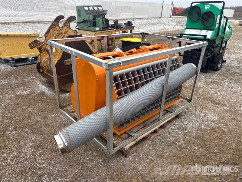 Landhonor 48 in Skid Steer Concrete Mixer (Unused) Betonmischer