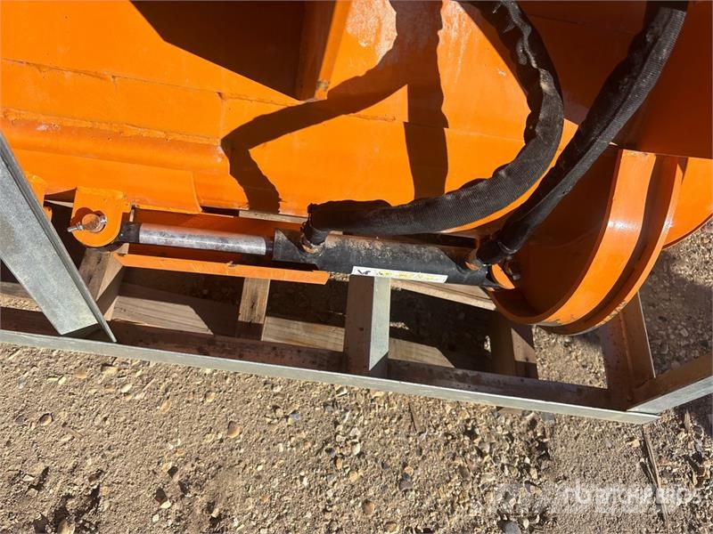Landhonor 48 in Skid Steer Concrete Mixer Betonmolens
