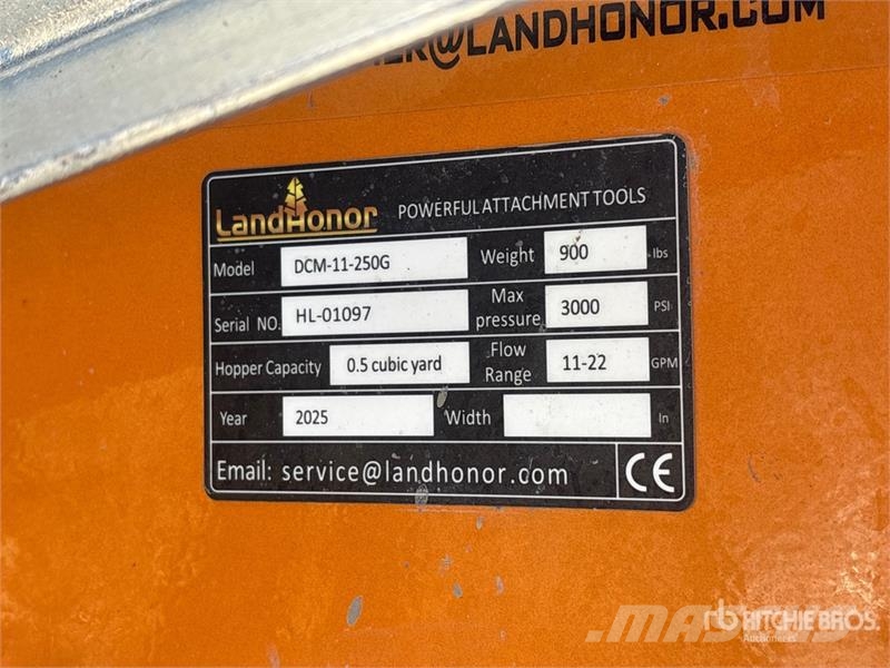 Landhonor 48 in Skid Steer Concrete Mixer Betonmolens