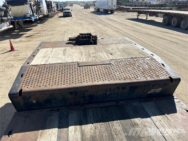 Landoll 53 ft Tri/A Sliding Axle Trailer Raskeveohaagised