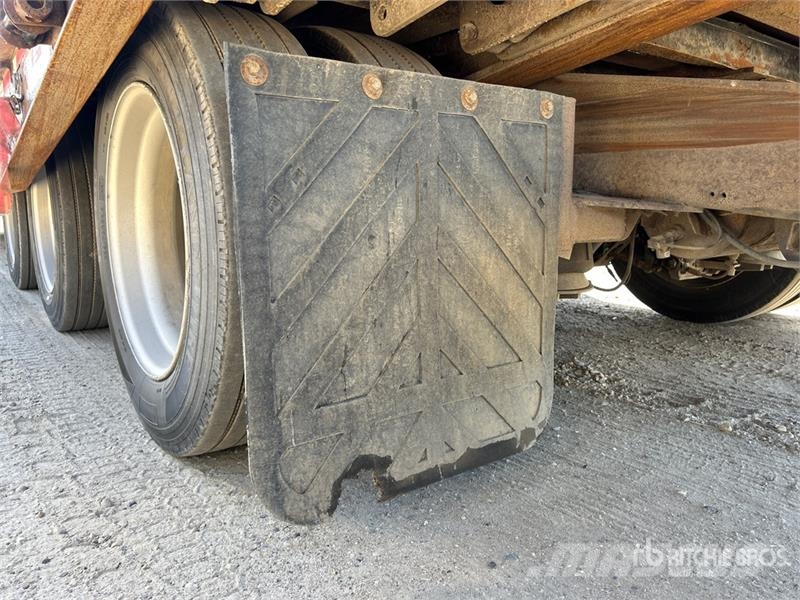 Landoll 53 ft Tri/A Sliding Axle Trailer Raskeveohaagised