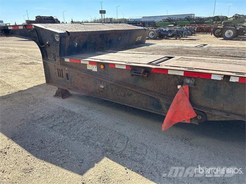 Landoll 53 ft Tri/A Sliding Axle Trailer Raskeveohaagised
