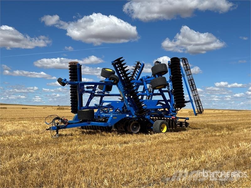 Landoll 7530 35 ft Tandem Disc Schijveneggen