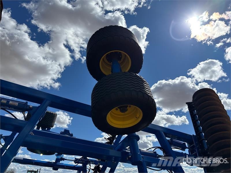 Landoll 7530 35 ft Tandem Disc Schijveneggen