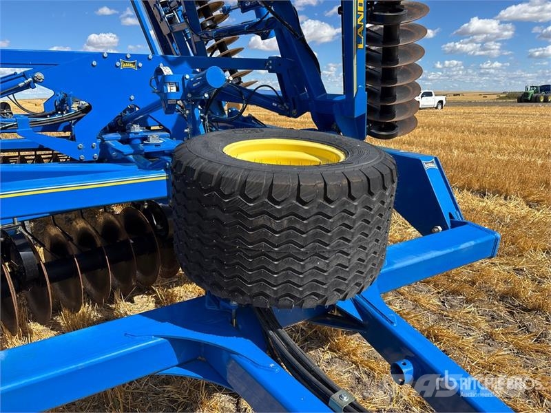 Landoll 7530 35 ft Tandem Disc Schijveneggen