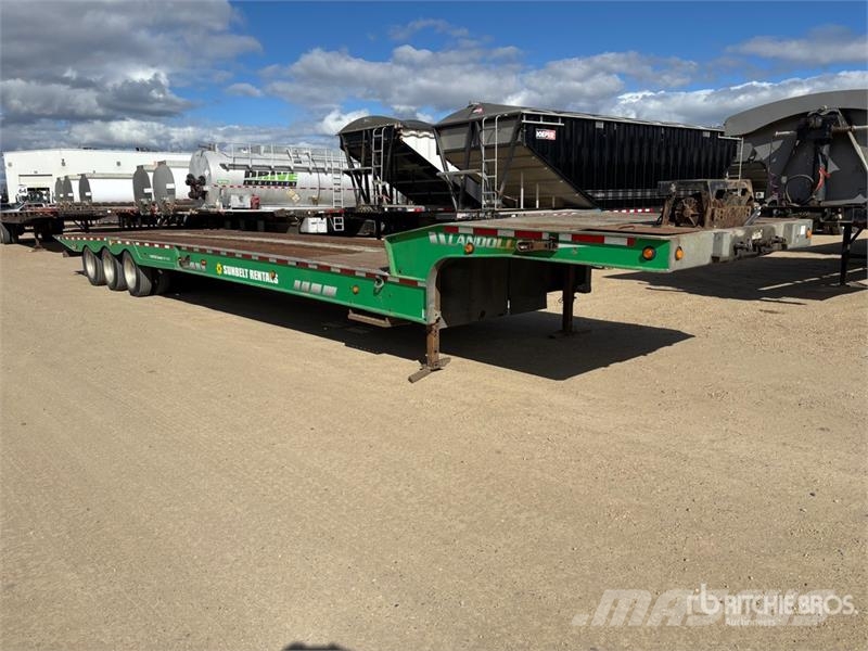 Landoll 950-52-14 52 ft Tri/A Hydraulic Tail Trailer Zemie treileri