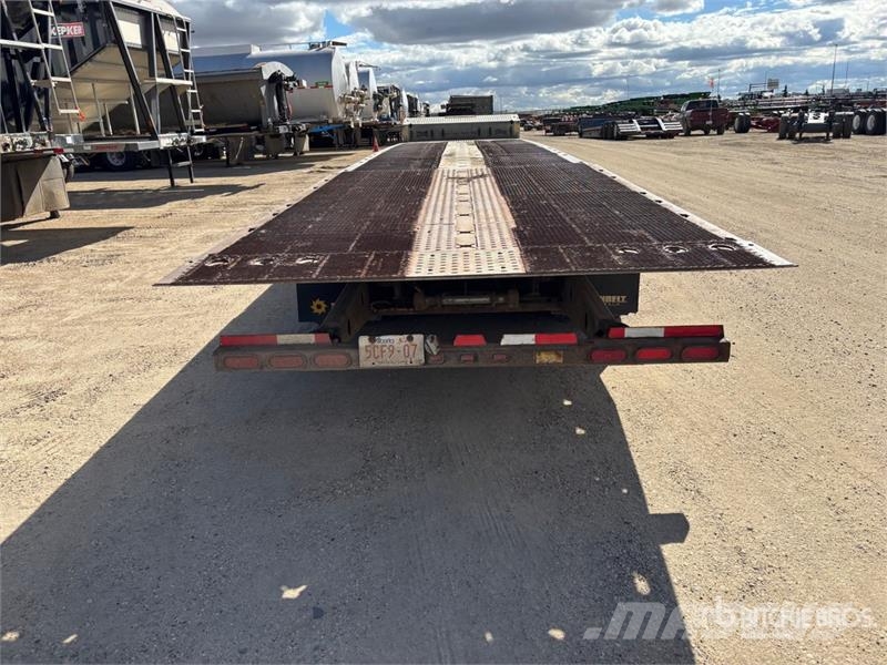 Landoll 950-52-14 52 ft Tri/A Hydraulic Tail Trailer Zemie treileri