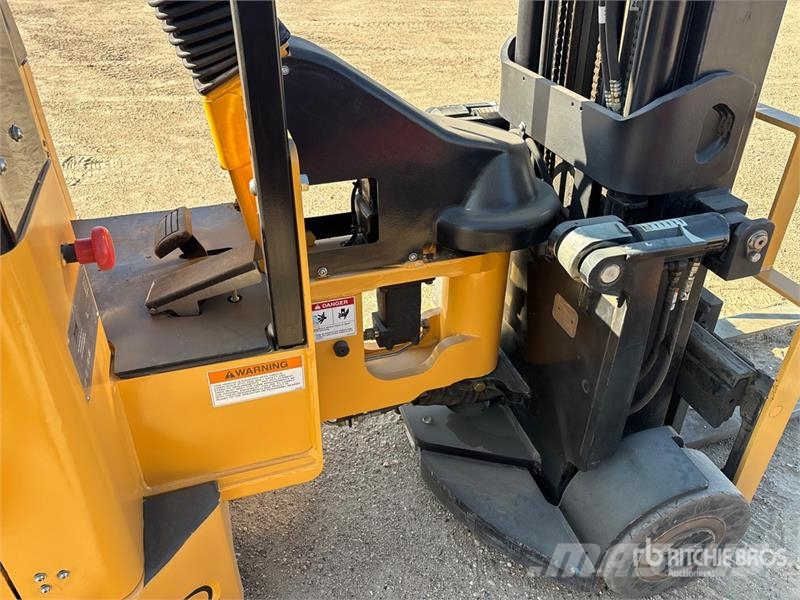 Landoll B30/42E180D Series IV 3000 lb Electric Forklift Sähkötrukit