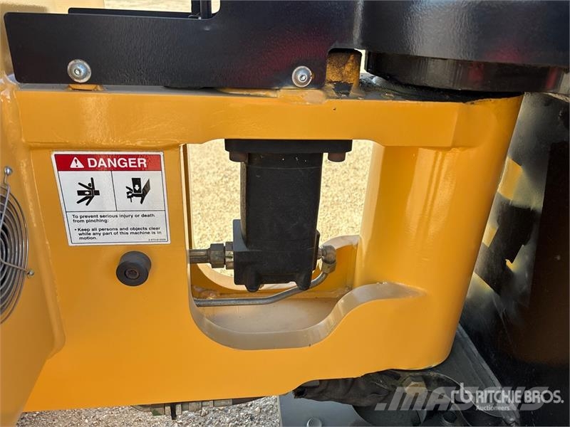Landoll B30/42E180D Series IV 3000 lb Electric Forklift Sähkötrukit