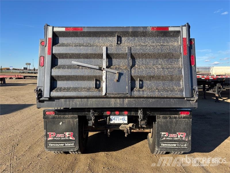  Langfab 16 ft Tri/A Pup Dump Trailer مقطورات قلابة